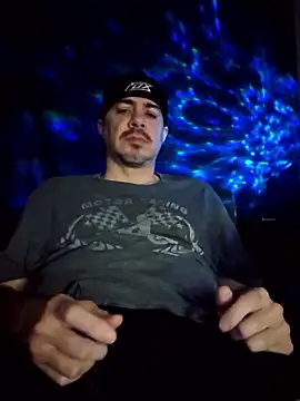 wilburydeznutz online show from January 8, 1:30 am