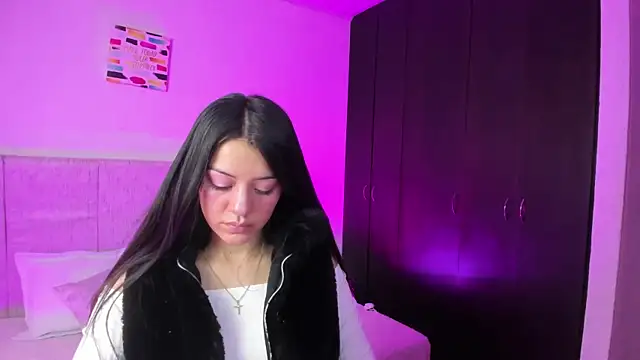 Snapshot of AmmySweett1 chatting on November 18, 12:20 pm AmmySweett1 online show from November 18, 12:20 pm