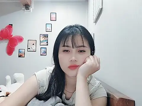 Snapshot of Kass8386 chatting on November 14, 6:34 am Kass8386 online show from November 14, 6:34 am