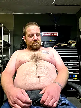 Snapshot of Txweld69 chatting on November 26, 12:44 am Txweld69 online show from November 26, 12:44 am