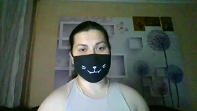 Snapshot of honey_sweet_couple chatting on November 22, 7:13 pm honey sweet couple online show from November 22, 7:13 pm