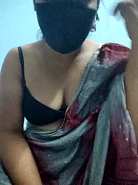 mahalaxmi teluguammai online show from December 3, 10:24 am