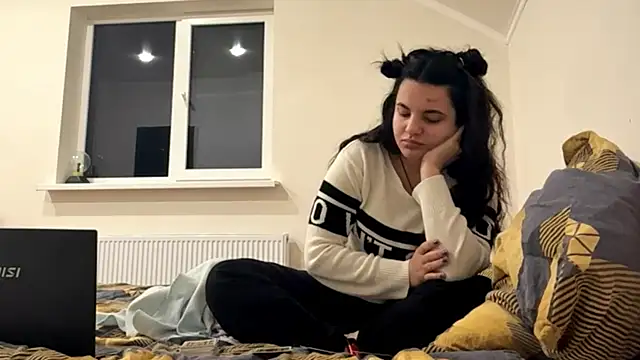 Snapshot of ArielleLeitao chatting on November 14, 3:11 pm ArielleLeitao online show from November 14, 3:11 pm