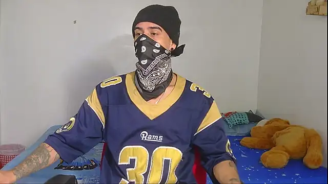 kilyan wow online show from December 2, 3:23 am