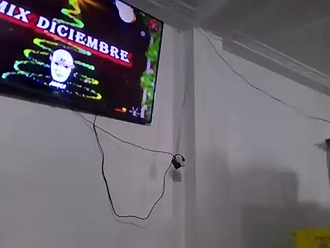 Snapshot of marcelaxxxl chatting on November 14, 1:37 am marcelaxxxl online show from November 14, 1:37 am