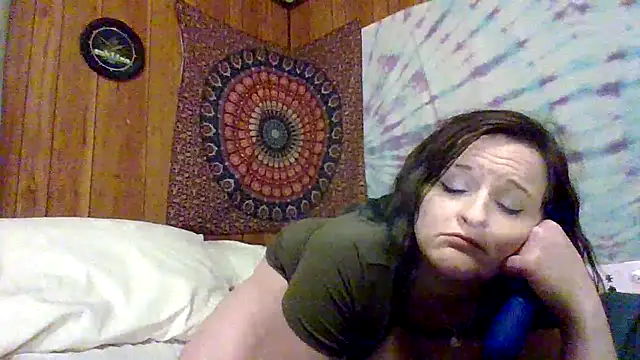 Snapshot of LexieLanierxo chatting on December 20, 7:26 am LexieLanierxo online show from December 20, 7:26 am