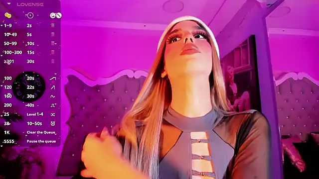 LeslieAmor1 online show from November 26, 6:14 am