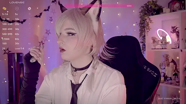 vronnier online show from November 14, 11:42 am