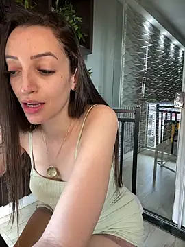 BelleRune online show from March 8, 7:31 pm