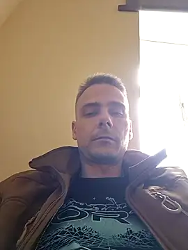 Gregorywhitelegs online show from April 4, 12:02 pm