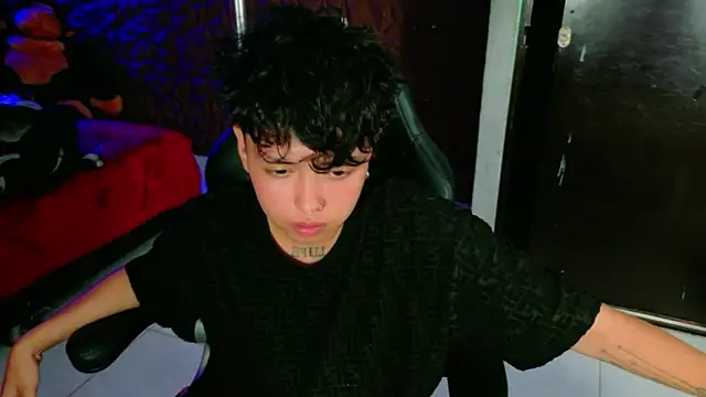 lunabustygirl online show from February 14, 10:06 pm