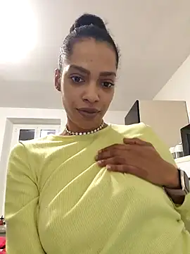 Snapshot of chanell95 chatting on November 14, 2:05 pm chanell95 online show from November 14, 2:05 pm