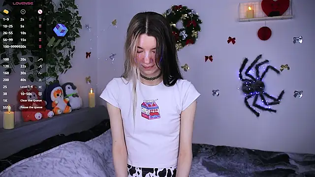 Emmie shy online show from December 21, 11:17 am