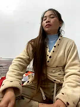 pitty mymi online show from November 28, 5:59 pm