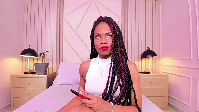 LailaDavidson online show from January 6, 12:20 pm