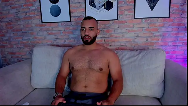 Chris Varden online show from February 7, 2:21 pm