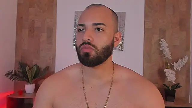 Chris Varden online show from April 16, 7:25 pm