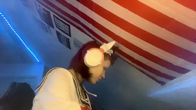 Snapshot of Storma_Webber chatting on November 15, 12:13 pm Storma Webber online show from November 15, 12:13 pm