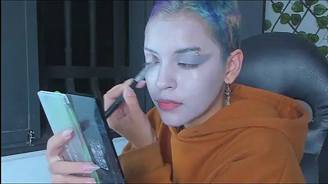 Anny Kiitty online show from November 24, 4:01 am