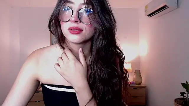 ChaosDoll   online show from February 11, 3:50 pm