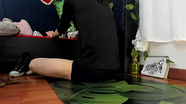 AngelDamianArt online show from December 3, 3:54 pm