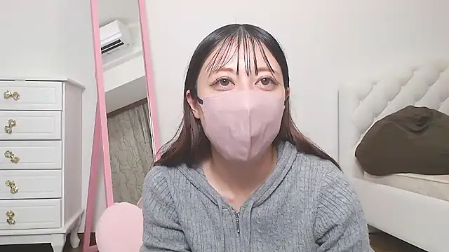 Snapshot of kana_Gcup chatting on November 15, 1:07 pm kana Gcup online show from November 15, 1:07 pm