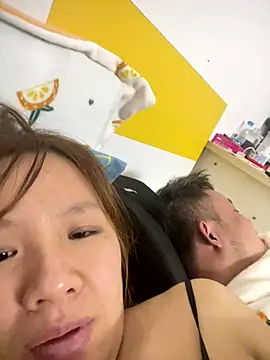 yiyi0316 online show from November 29, 6:33 pm