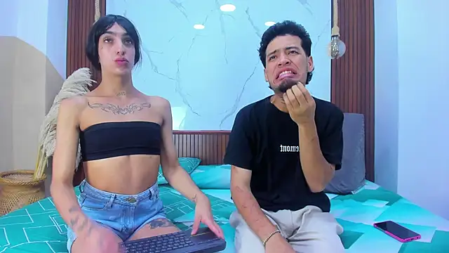 Loversinfire2 online show from January 7, 8:33 pm