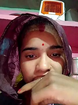 Snapshot of Pxrani chatting on November 18, 6:01 pm Pxrani online show from November 18, 6:01 pm