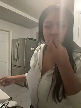 Snapshot of ivse0204 chatting on November 18, 3:34 am ivse0204 online show from November 18, 3:34 am