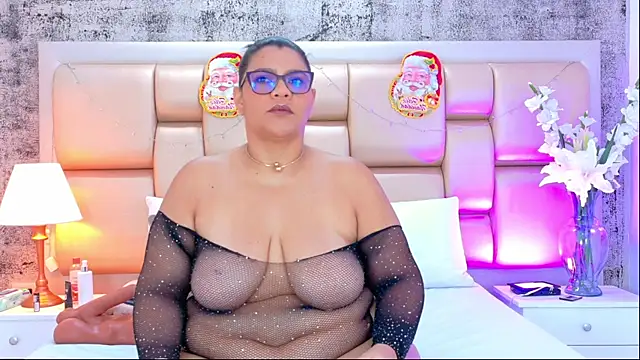 SelennaCooper online show from December 20, 12:12 pm