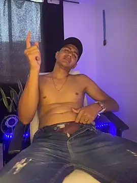 lester rose online show from November 27, 9:17 pm