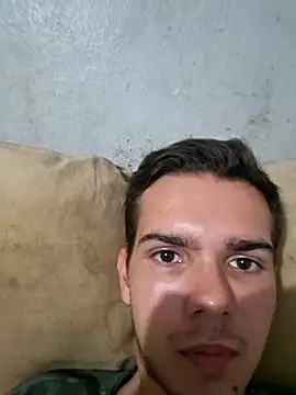 alancardoso19 online show from November 16, 5:13 am