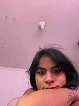 Sophie wyld online show from December 2, 1:17 pm