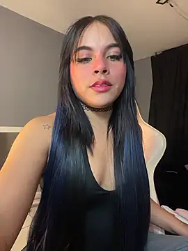 Sophie wyld online show from January 17, 3:44 am