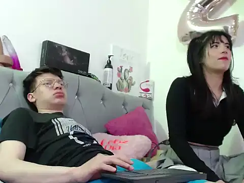 Snapshot of NAOMI-SENSUAL chatting on November 25, 2:55 am NAOMI-SENSUAL online show from November 25, 2:55 am