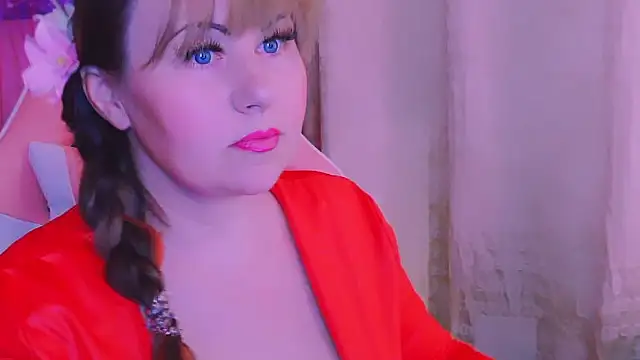 BESTLOLA online show from April 18, 9:13 am