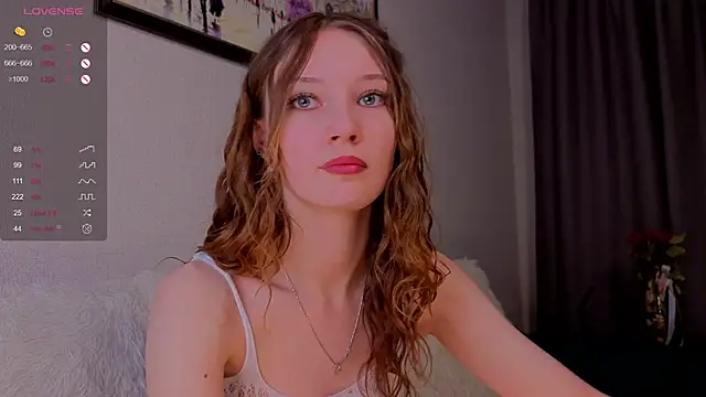 Alisavine online show from April 19, 8:00 pm