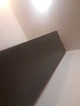 Snapshot of mi_vitor chatting on November 18, 6:01 pm mi vitor online show from November 18, 6:01 pm