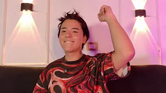 Angel-umbra online show from April 21, 8:12 pm