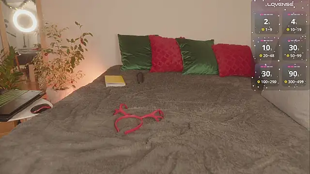 inked witch online show from December 26, 2:16 pm