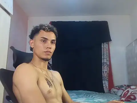 MischievousDuo online show from November 26, 7:20 am