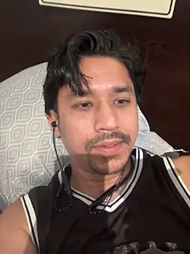 Jhonneeey online show from November 17, 1:11 am