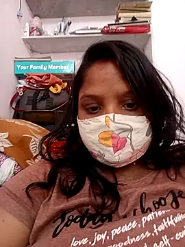 CUTE-LOVE-SWEETS online show from April 6, 3:59 am