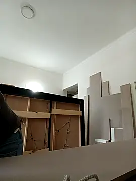 Snapshot of Oliver_Bach chatting on November 18, 7:29 pm Oliver Bach online show from November 18, 7:29 pm