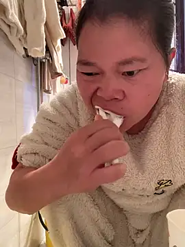 Yes-Baby-A online show from January 8, 10:23 pm