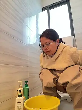 Yes-Baby-A online show from January 13, 4:40 am