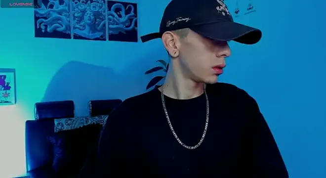 James Adams 01 online show from November 22, 12:37 pm