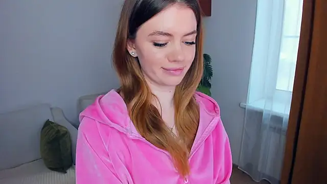 AngelesBenitz online show from January 14, 7:36 am