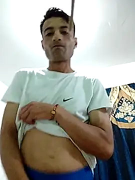 noah77  online show from November 26, 2:01 am